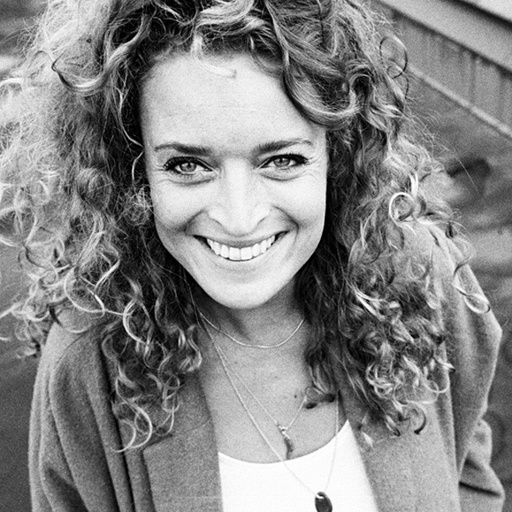 Studio Modijefsky, Esther Stam