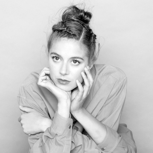 Studio Rens, Renee Mennen